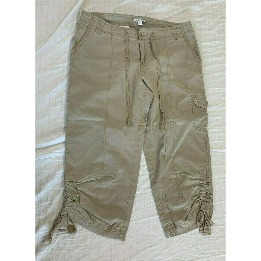 FASHION BUG WOMENS CARGO CAPRIS PANTS SIZE 10